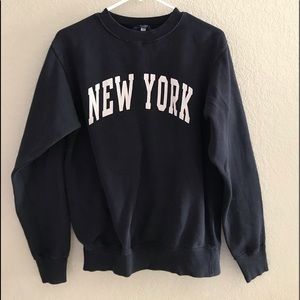 Brandy Melville sweatshirt
